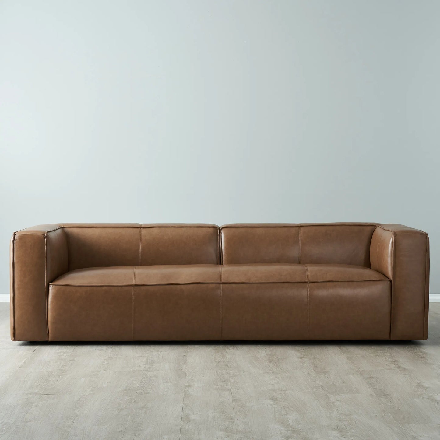 Luxurious Vintage Tan Leather 4-Seater Sofa