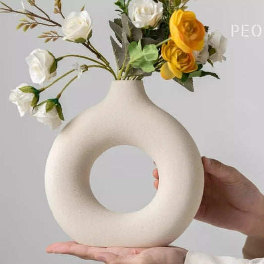 Doughnut Design Creative Vase